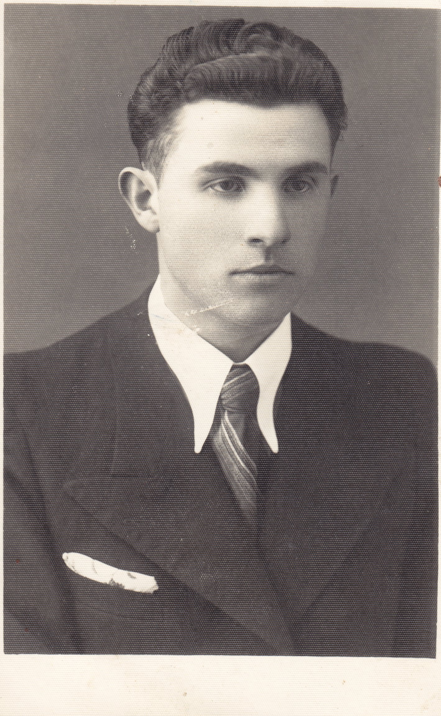 Profesoriaus, agronomo Petro Vasinausko sesers Anelės Sargevičienės (Vasinauskaitės) vyras Antanas Sargevičius. 1937 m. 