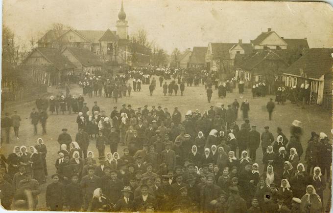 Šventadienis Saločių miestelyje