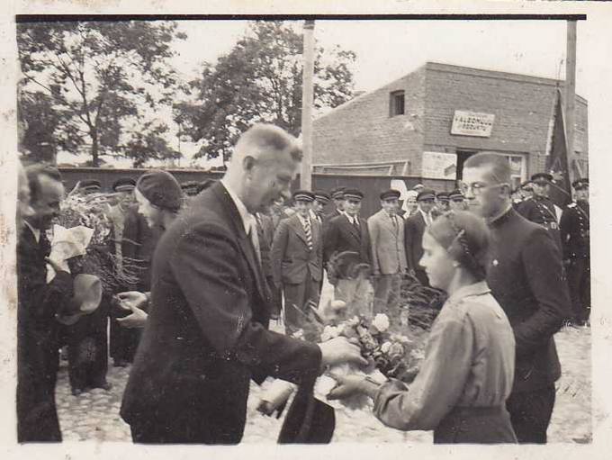 Švietimo ministro Juozo Tonkūno sutikimas Pasvalyje 1938 metų birželio 25 dieną