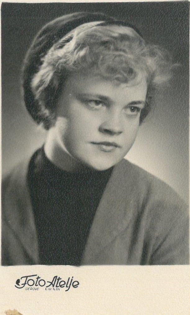 Portretinė. Kazio Balčiūno duktė Regina Balčiūnaitė (vėliau Samuolienė). Kaunas, 1960 m. 