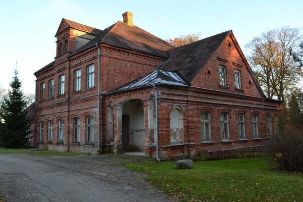 Pajiešmenių dvaras. Nuotrauka iš Pasvalio Mariaus Katiliškio viešosios bibliotekos Krašto kultūros dokumentavimo centro fondų, 2015