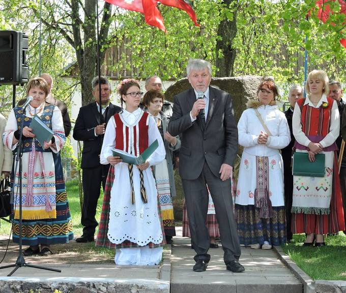 Apie istorinės atminties išsaugojimo svarbą kalbėjo ir susirinkusiuosius sveikino Pasvalio rajono savivaldybės meras Gintautas Gegužinskas. Gražvydo Balčiūnaičio nuotrauka, 2018