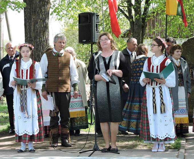 Kalba Pumpėnų seniūnė Regina Rapkevičienė. Gražvydo Balčiūnaičio nuotrauka, 2018