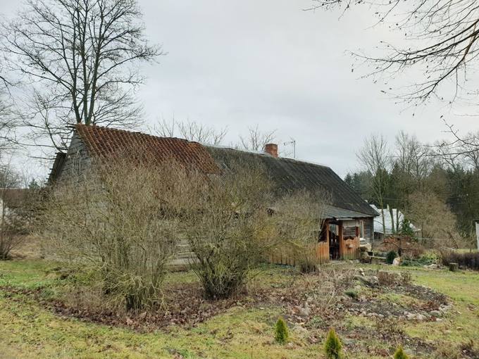 Poeto, partizano Broniaus Krivicko gimtasis namas. Tomos Mikalajūnaitės nuotrauka, 2019