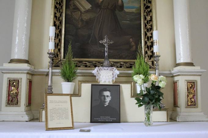 Pasvalio Šv. Jono Krikštytojo bažnyčios fragmentas.  Aidos Leimontaitės nuotrauka, 2019. 