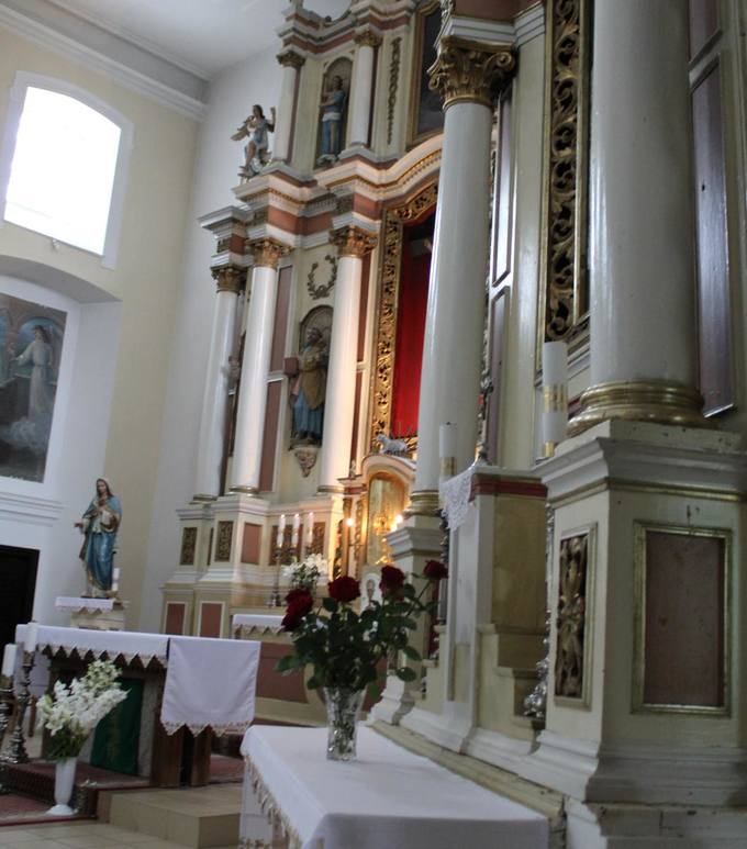 Pasvalio Šv. Jono Krikštytojo bažnyčios fragmentas.  Aidos Leimontaitės nuotrauka, 2019. 