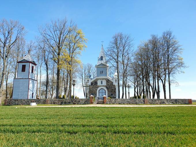 Skrebotiškio Švč. Jėzaus Širdies bažnyčia. Tomos Mikalajūnaitės nuotrauka, 2020