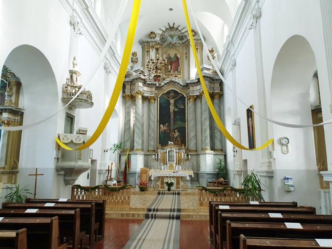 Krinčino Šv. apaštalų Petro ir Povilo bažnyčios vidus. Tomos Mikalajūnaitės nuotrauka, 2019