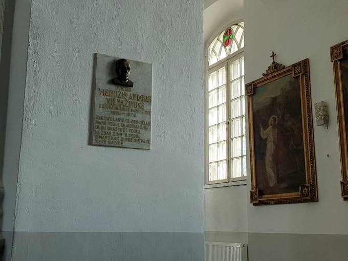 Krinčino Šv. apaštalų Petro ir Povilo bažnyčios vidaus fragmentas. Tomos Mikalajūnaitės nuotrauka, 2019.