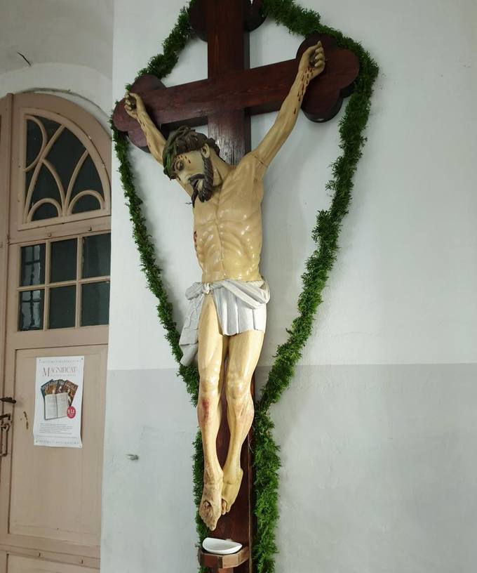 Krinčino Šv. apaštalų Petro ir Povilo bažnyčios vidaus fragmentas. Tomos Mikalajūnaitės nuotrauka, 2019.