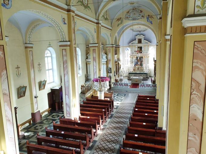 Vaškų Šv. Juozapo bažnyčios vidaus fragmentas. Tomos Mikalajūnaitės nuotrauka, 2019.