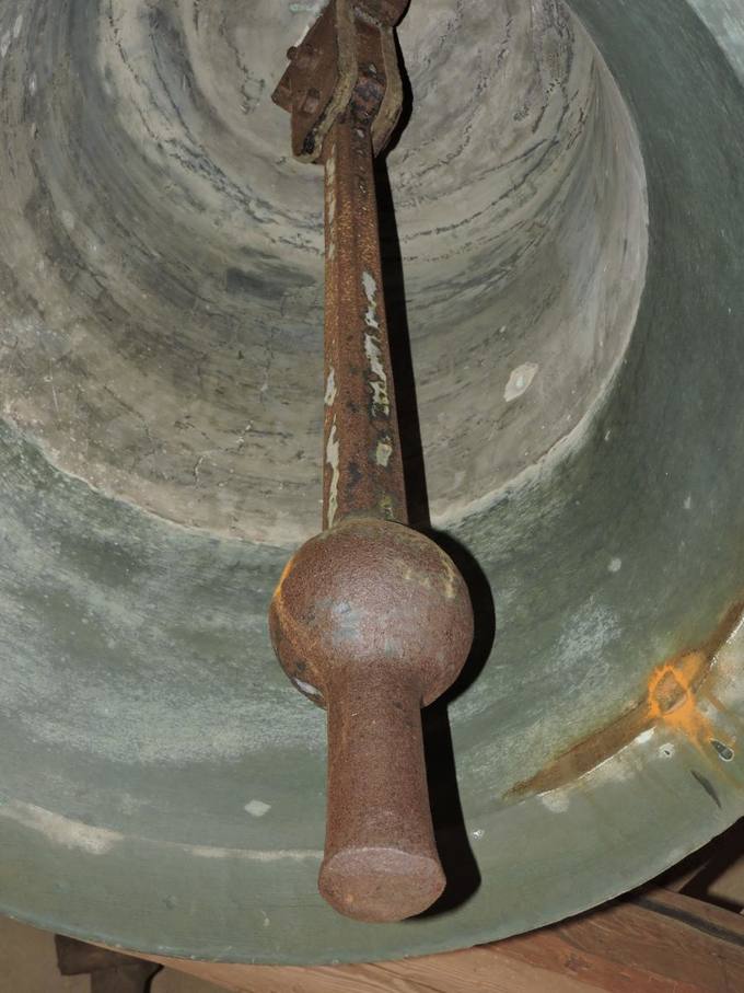 Vaškų Šv. Juozapo bažnyčios didysis varpas (ø 91 cm). Gražvydo Balčiūnaičio nuotrauka, 2019.