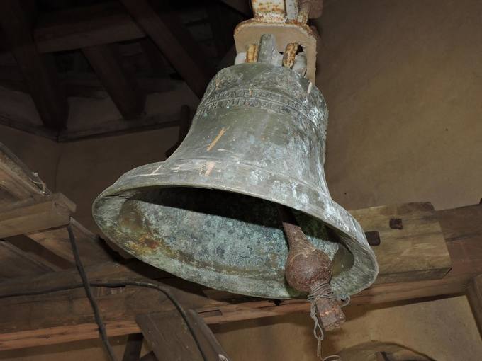 Vaškų Šv. Juozapo bažnyčios mažasis varpas (ø 40 cm). Gražvydo Balčiūnaičio nuotrauka, 2019.