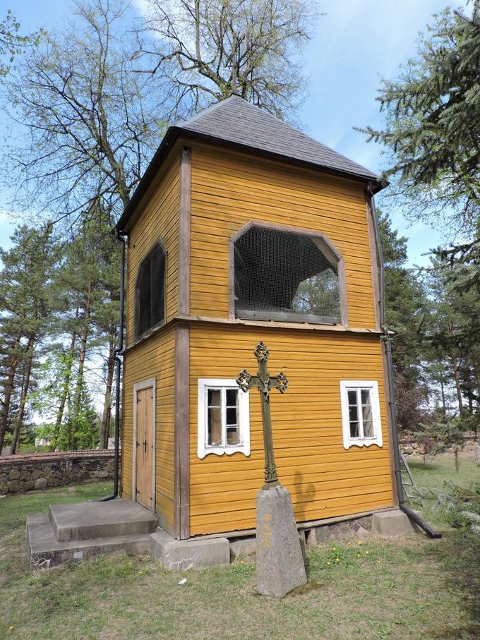 Daujėnų Švč. Jėzaus Vardo bažnyčios varpinė. Gražvydo Balčiūnaičio nuotrauka, 2019