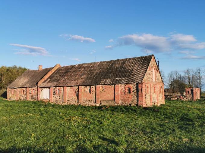 Gulbinėnų dvaro fragmentas. Almos Balčiūnienės nuotrauka, 2020.