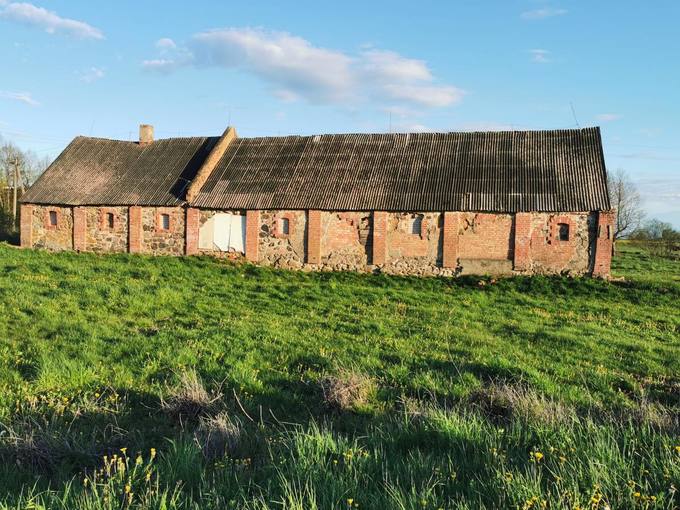 Gulbinėnų dvaro fragmentas. Almos Balčiūnienės nuotrauka, 2020.