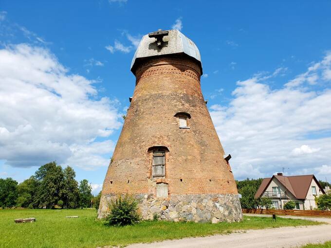 Pumpėnų vėjo malūnas. Tomos Mikalajūnaitės nuotrauka, 2020