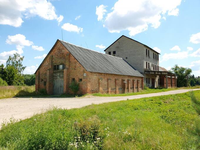 Pajiešmenių dvaro sandėlis. Tomos Mikalajūnaitės nuotrauka, 2020