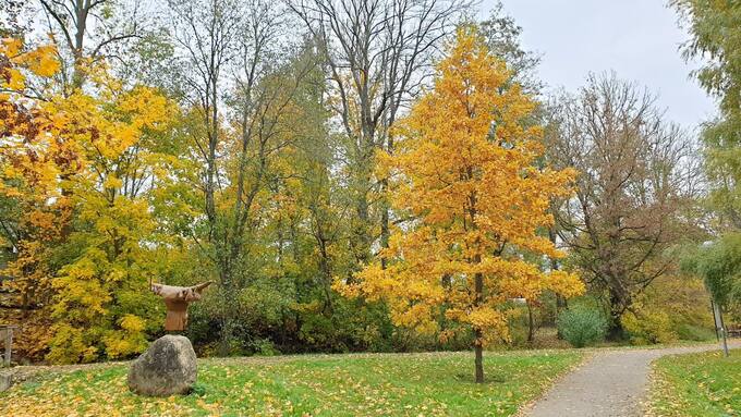 Skulptūra „Pasvaliukas“ Svalios parke, „Pasvalio Šveicarijoje“. Tomos Mikalajūnaitės nuotrauka, 2020