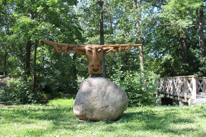 Skulptūra „Pasvaliukas“ parke „Pasvalio Šveicarija“. Skulptorius A. Teresius, 2013. Aidos Leimontaitės nuotrauka, 2019 