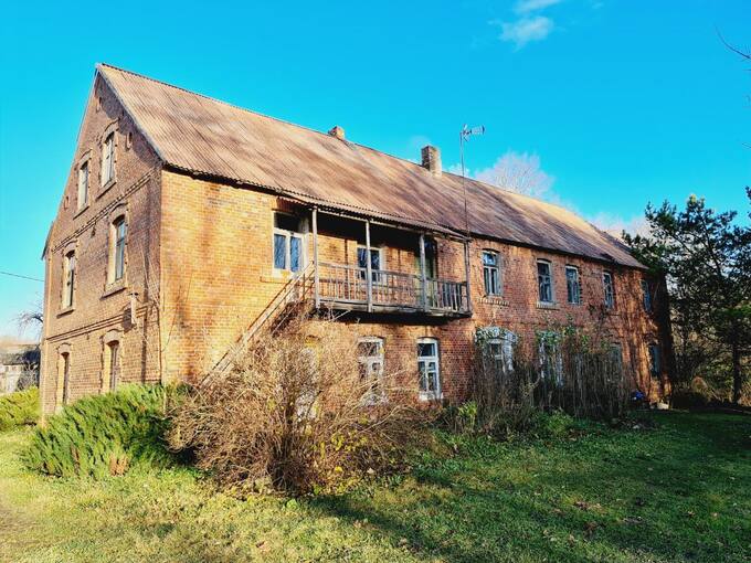 Buvęs Daniūnų dvaro malūnas. Tomos Mikalajūnaitės nuotrauka, 2020