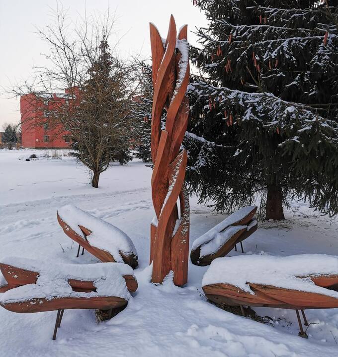 Skulptūra „Ugnies šokis“ Pasvalyje. Almos Balčiūnienės nuotrauka, 2021.