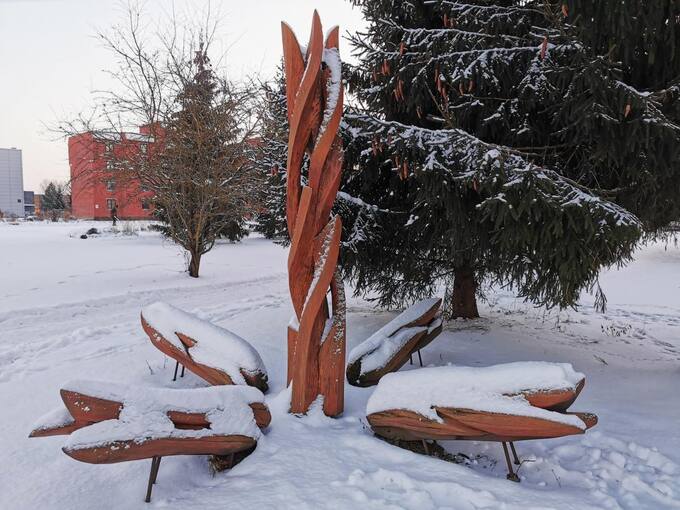 Skulptūra „Ugnies šokis“ Pasvalyje. Almos Balčiūnienės nuotrauka, 2021.