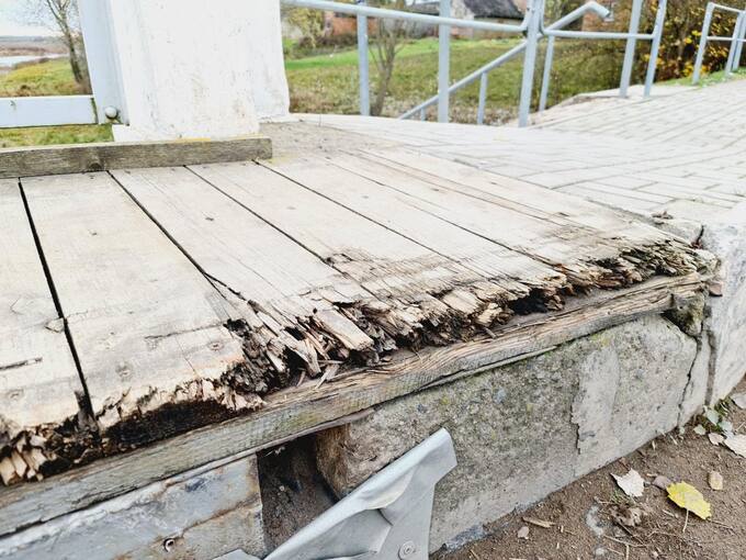 Stepono Dariaus ir Stasio Girėno tilto fragmentas. Tomos Mikalajūnaitės nuotrauka, 2020