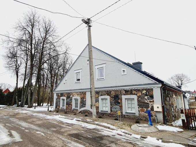 Buvusi žydų pirtis Pasvalyje. Tomos Mikalajūnaitės nuotrauka, 2021