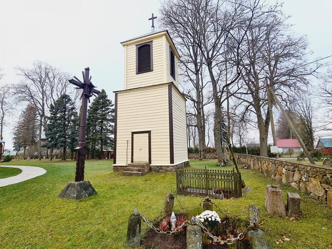 Kriklinių Švč. Mergelės Marijos Apsilankymo bažnyčios varpinė. Tomos Mikalajūnaitės nuotrauka, 2021