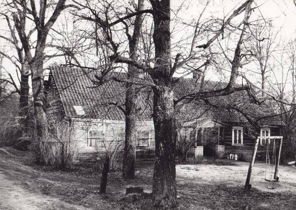 Poeto, partizano Broniaus Krivicko gimtasis namas. Vido Dulkės nuotrauka