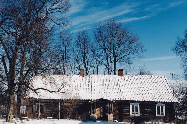 Poeto, partizano Broniaus Krivicko gimtasis namas. Vido Dulkės nuotrauka