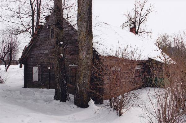 Poeto, partizano Broniaus Krivicko gimtasis namas. Vido Dulkės nuotrauka, 2012
