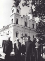 Sąjūdžio metų Pasvalio krašte fotokronikaNaudojimo teisių informacija: Pasvalio Mariaus Katiliškio viešoji biblioteka