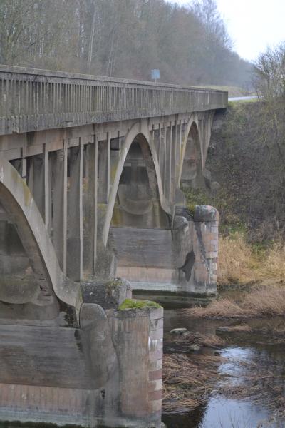 Švobiškio siaurojo geležinkelio tiltas per Mūšą 