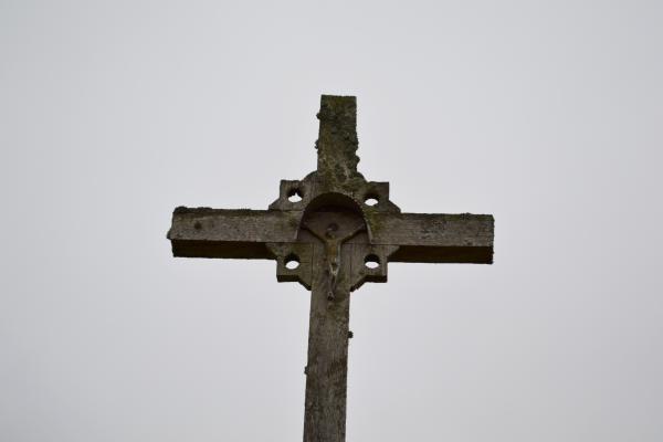 Kryžius šalia Paįstriečių kapinių
