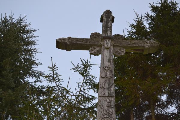 Kryžius Šakarnių kaimui