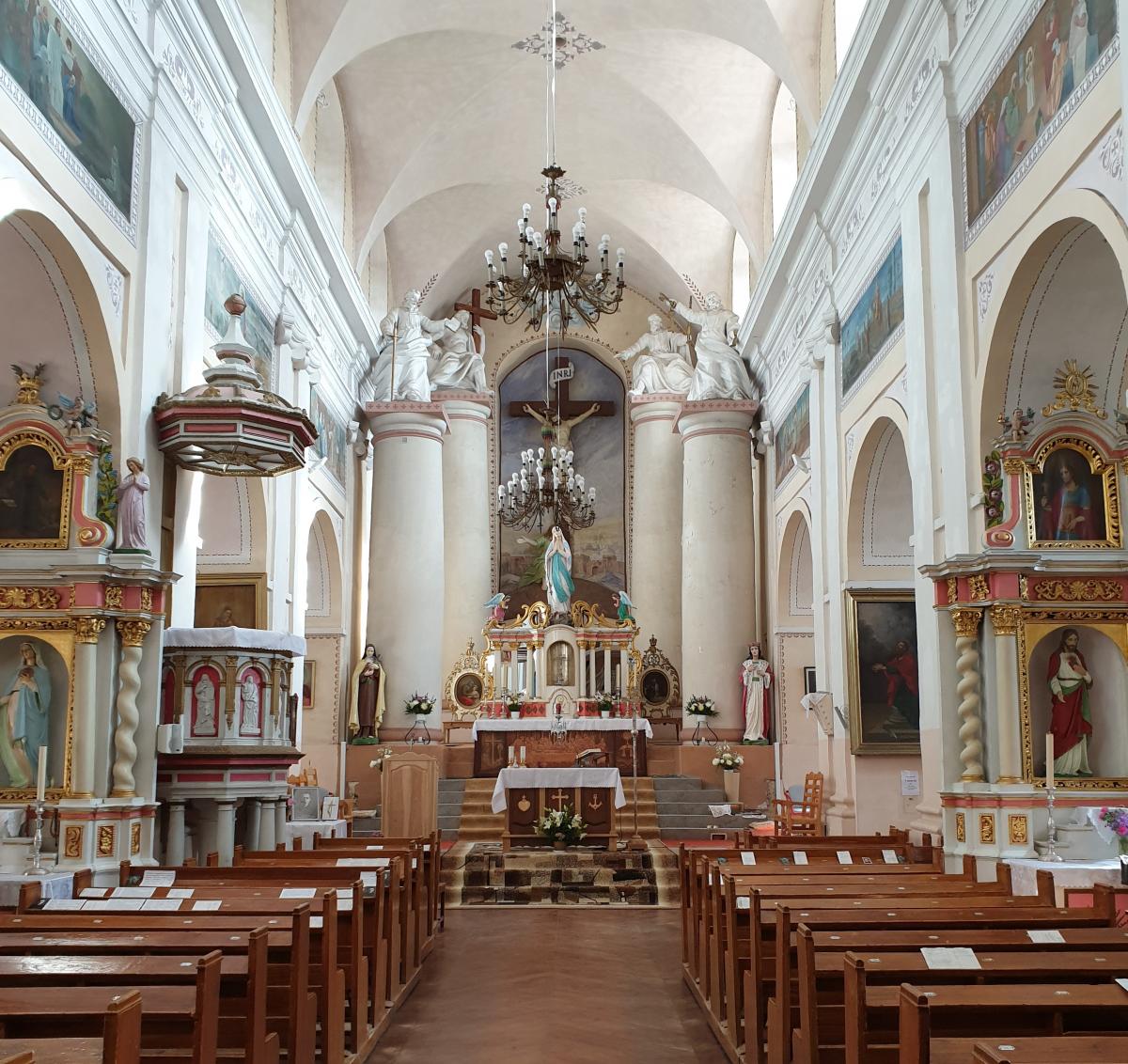 Joniškėlio Švč. Trejybės bažnyčia.