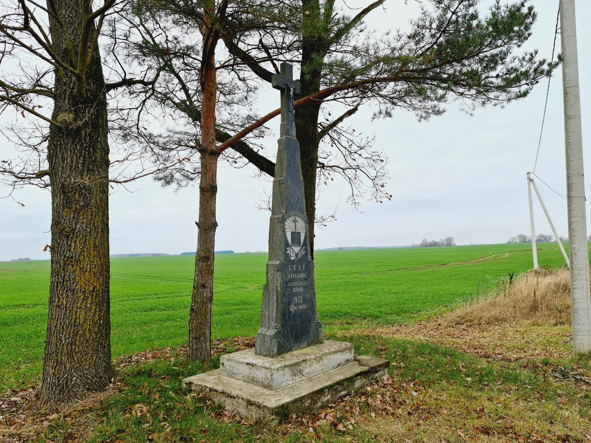 Pavasarininkų kuopos paminklas Saudogalos kaime