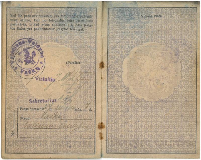 Biržų-Pasvalio apskr. Vaškų vlsč. Vainikonių k. [dabar – Vainekoniai] gyventojo Antano Markevičiaus pasas, išduotas 1924 m. sausio 7 d. Paso Nr. 848873.
