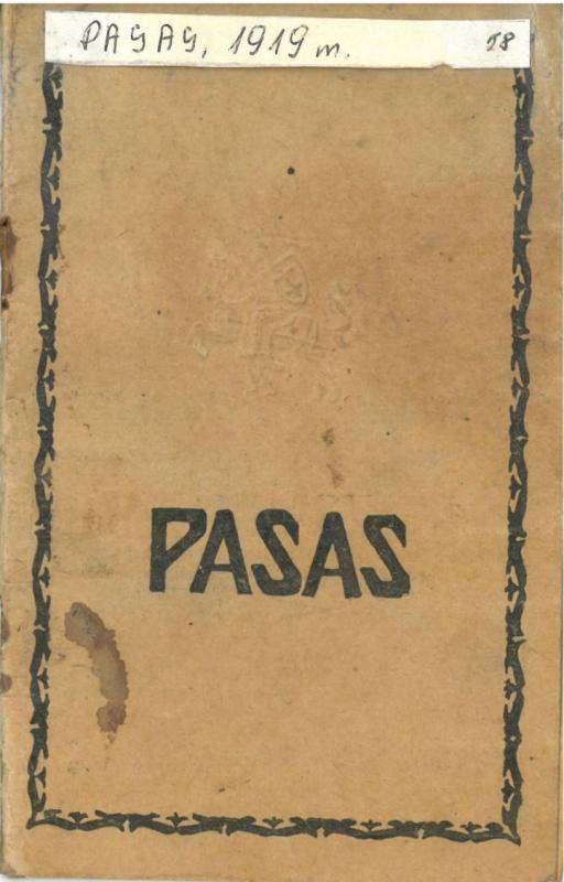 Pasvalio apskr. Vaškų vlsč. Vainikonių k. [dabar – Vainekoniai] gyventojos Onos Morkevičienės-Žemaitytės pasas, išduotas 1922 m. spalio 19 d. Paso Nr. 645592.