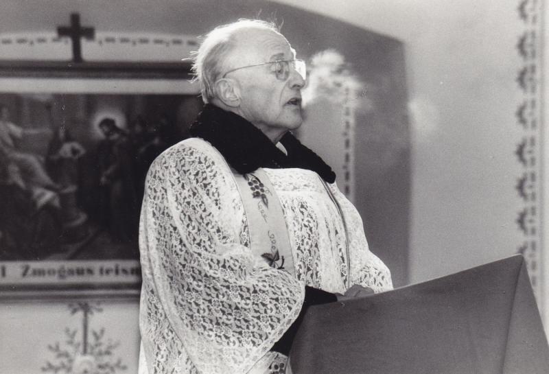 Joniškėlio parapijos klebono kunigo Benedikto Urbono pamokslas