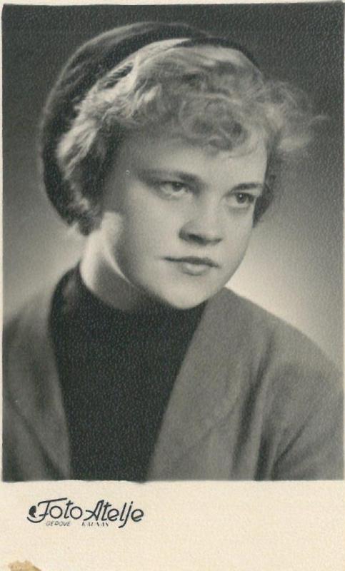 Portretinė. Kazio Balčiūno duktė Regina Balčiūnaitė (vėliau Samuolienė). Kaunas, 1960 m.